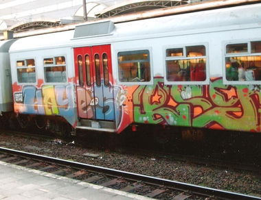 Graffiti Train in Brussel - Photo by COLLECTOR - Hayes, Brussel, Bruxelles (2009)