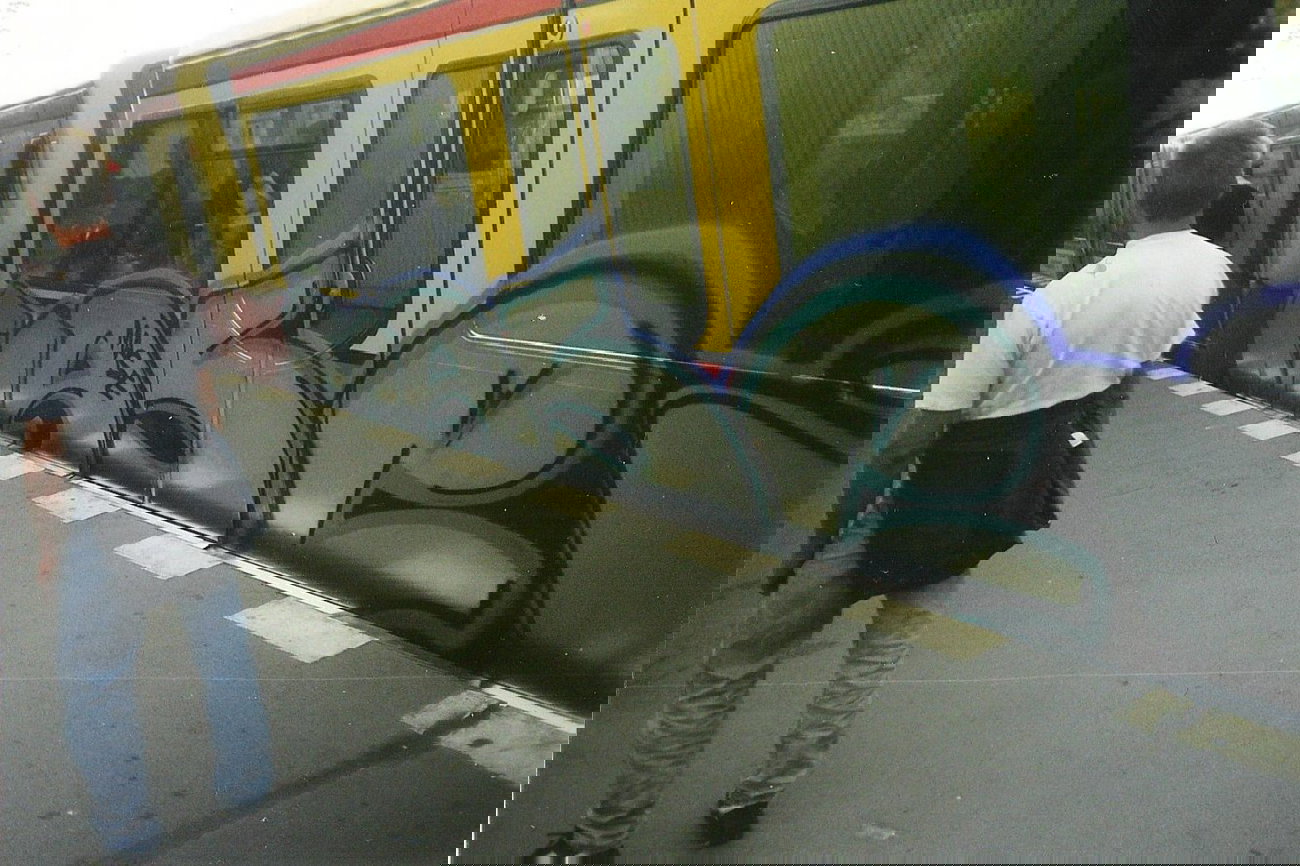 Graffiti Train in Berlin - Photo by COLLECTOR - Mase, MRN, Berlin (2000)