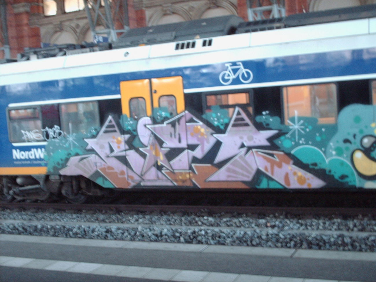 Graffiti Train in Bremen - Photo by COLLECTOR - Rize, Bremen, Germany (2013)