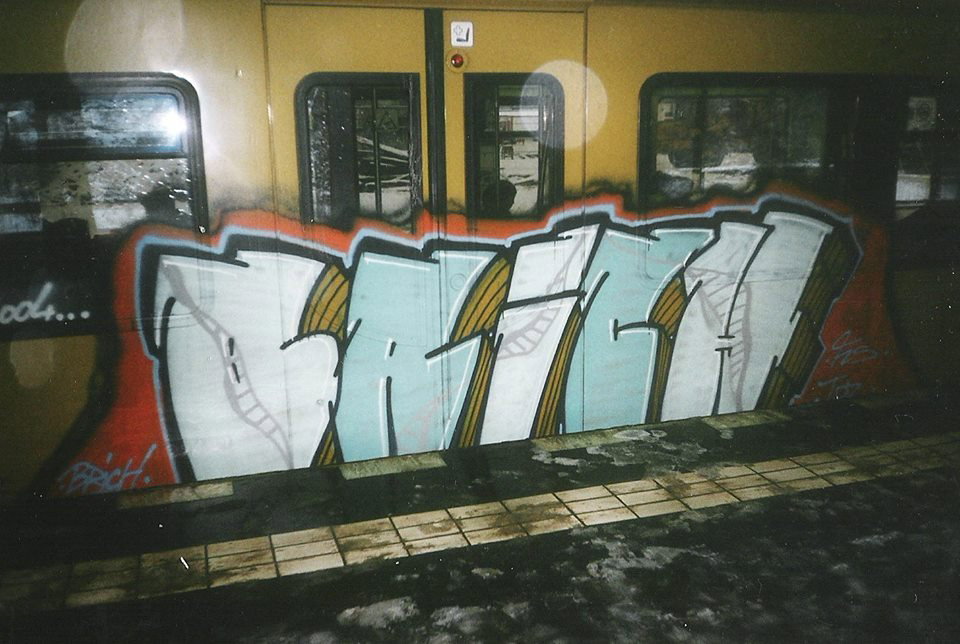 Graffiti Train in Berlin - Photo by COLLECTOR - Brich, FLS, Berlin (2004)