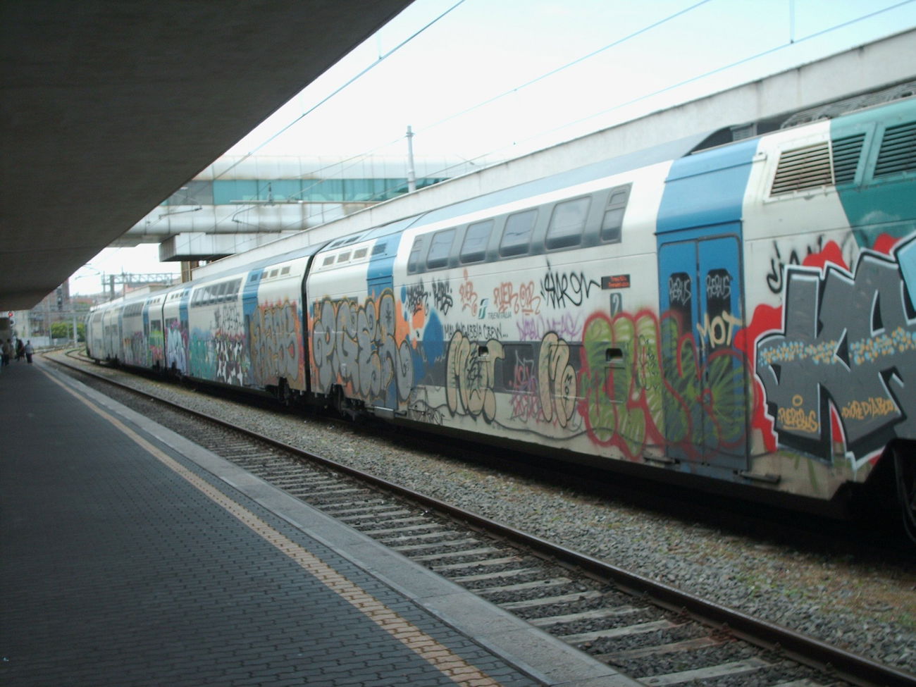 Graffiti Train in Rome - Photo by COLLECTOR - Rabs, Pager, Rome (2010)