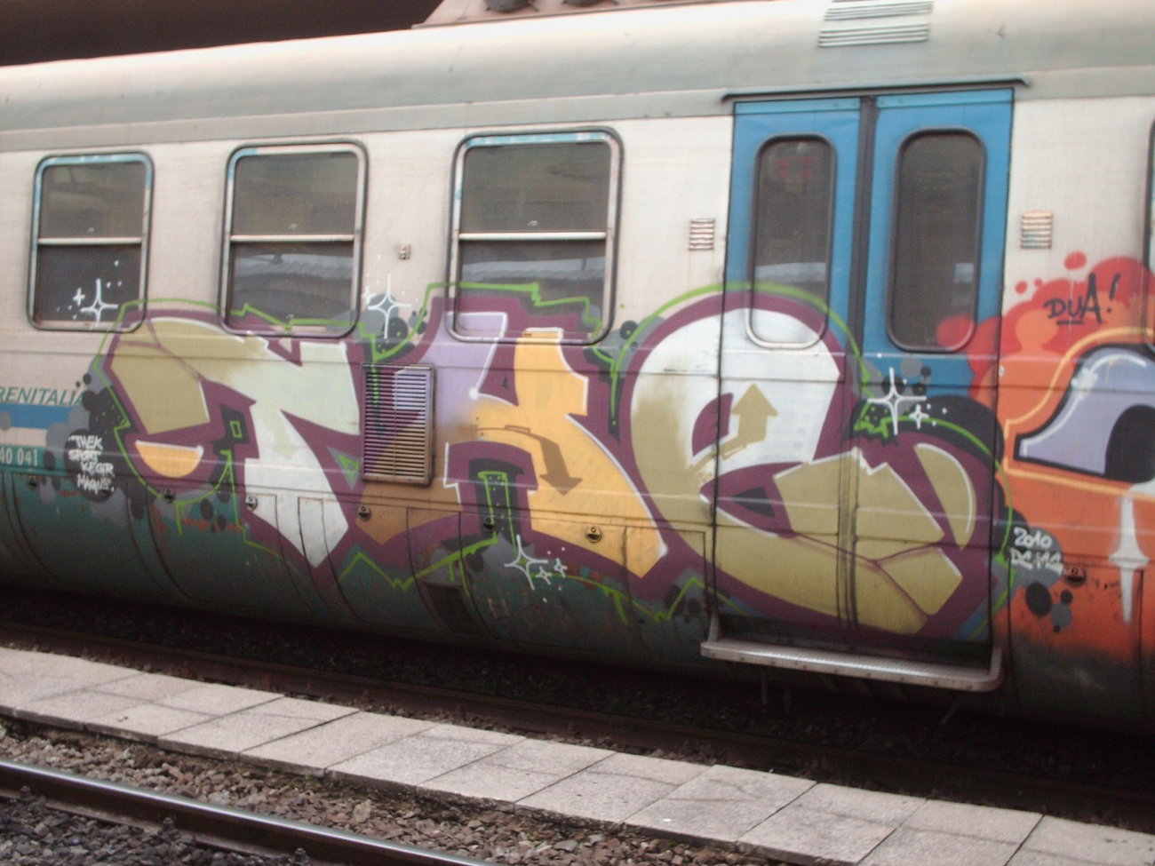 Graffiti Train in Rome - Photo by COLLECTOR - THE, Rome, Italy (2010)