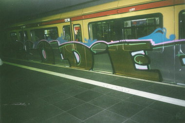 Graffiti Train in Berlin - Photo by COLLECTOR - OGS, OGSoldiers, Berlin (2003)