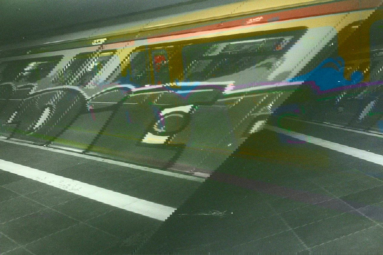 Graffiti Train in Berlin - Photo by COLLECTOR - OGS, OGSoldiers, Berlin (2003)