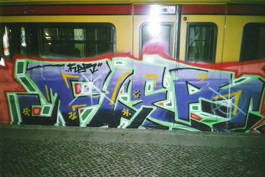 Graffiti Train in Berlin - Photo by COLLECTOR - Fler, Berlin (2004)