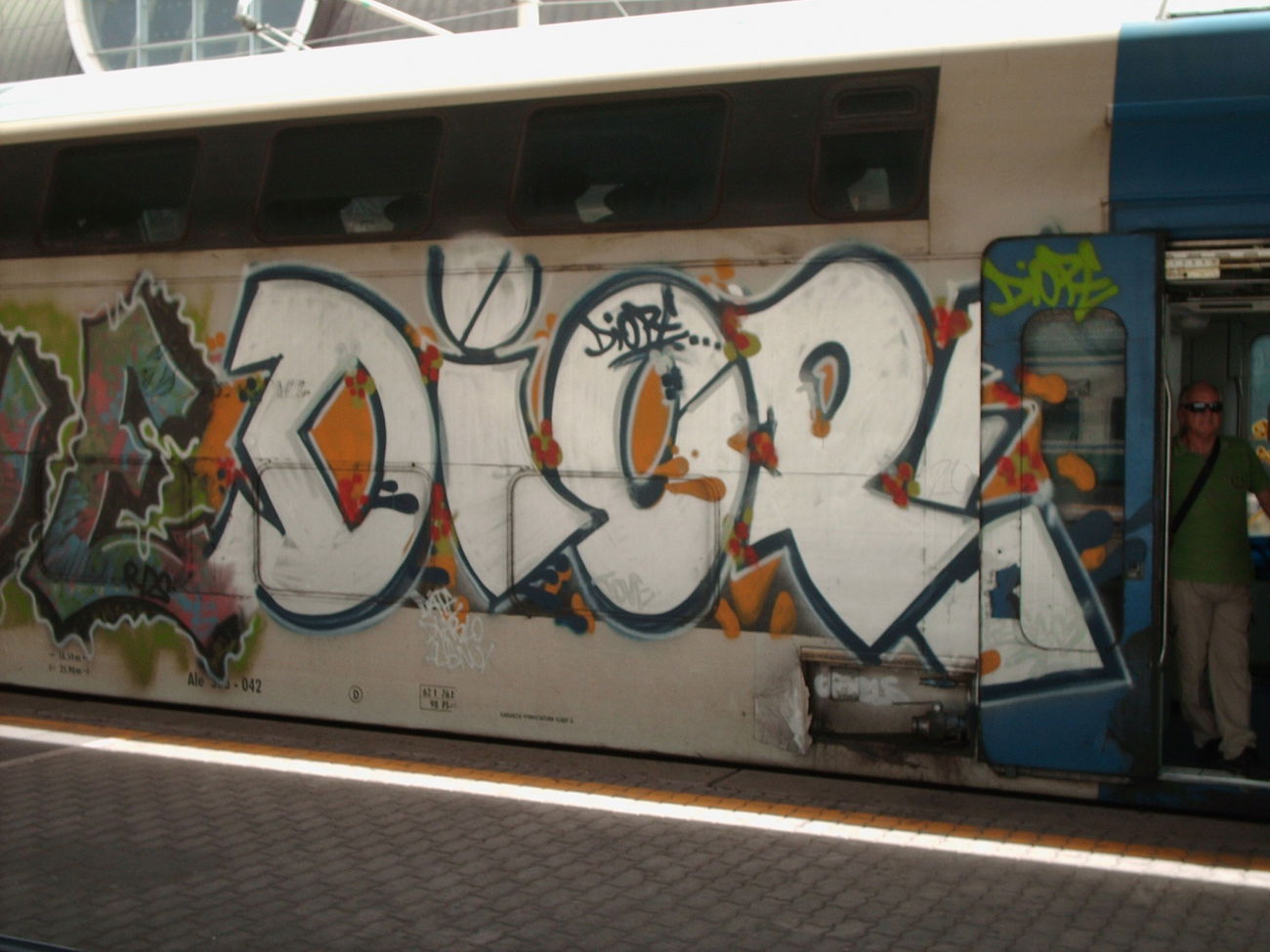 Graffiti Train in Rome - Photo by COLLECTOR - Diope, Rome, Italy (2010)