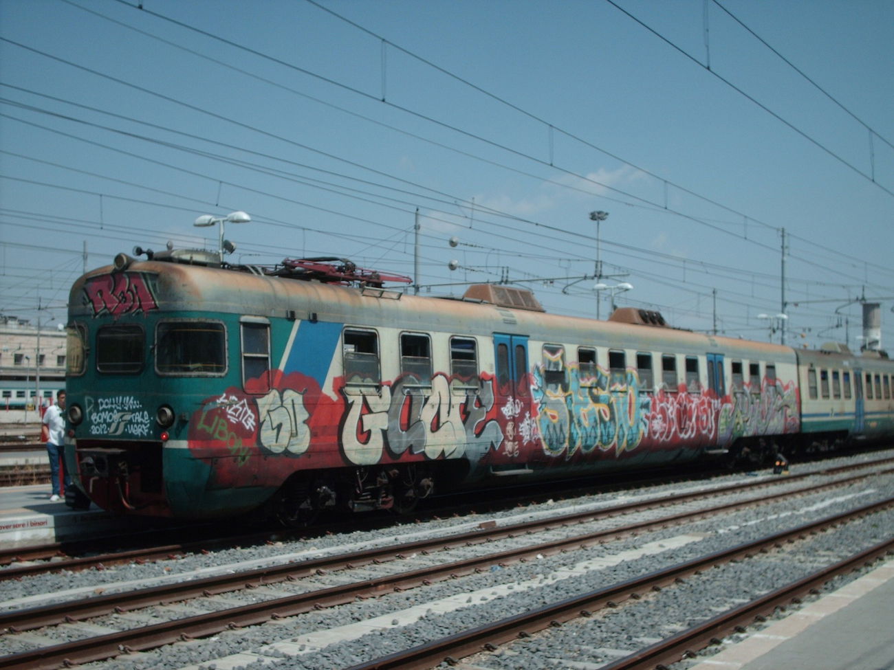 Graffiti Train in Rome - Photo by COLLECTOR - Gone, Siesto, Rome (2012)