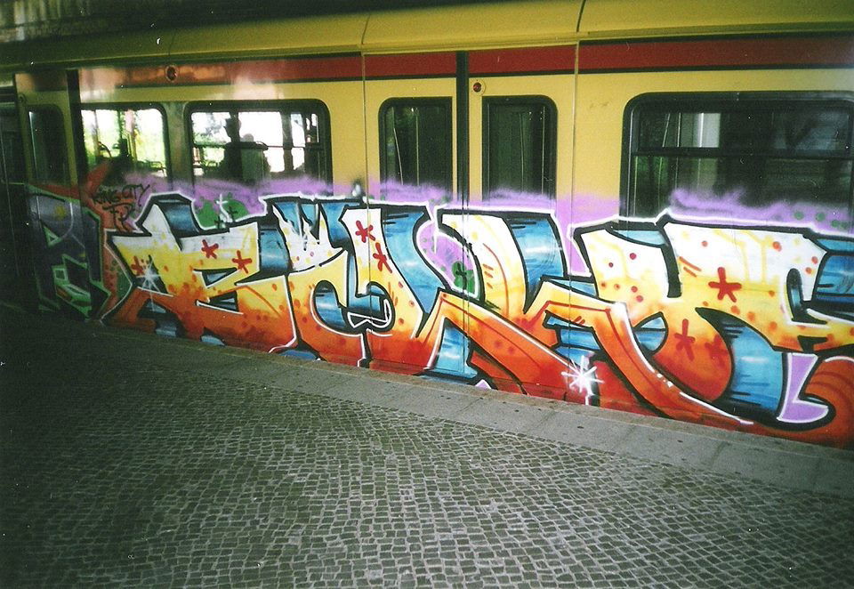 Graffiti Wall in BERLIN - Photo by COLLECTOR - Billy, Berlin (2004)