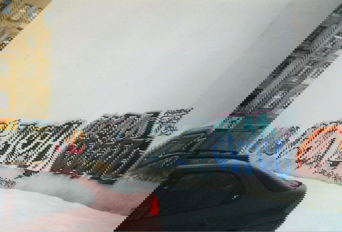 Graffiti Bombing in Berlin - Photo by COLLECTOR - DLK, Yeah, Year