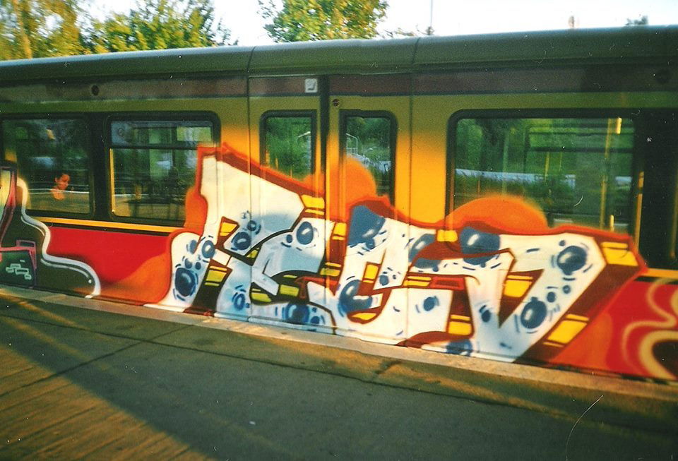 Graffiti Train in Berlin - Photo by COLLECTOR - Feed, Berlin (2004)