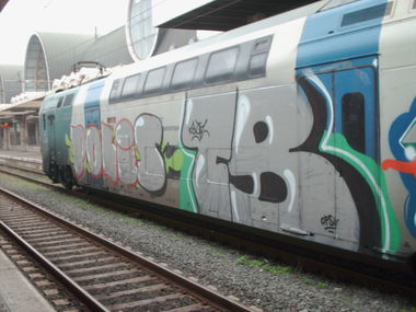 Graffiti Train in Rome - Photo by COLLECTOR - Polis, TB, Rome (2011)