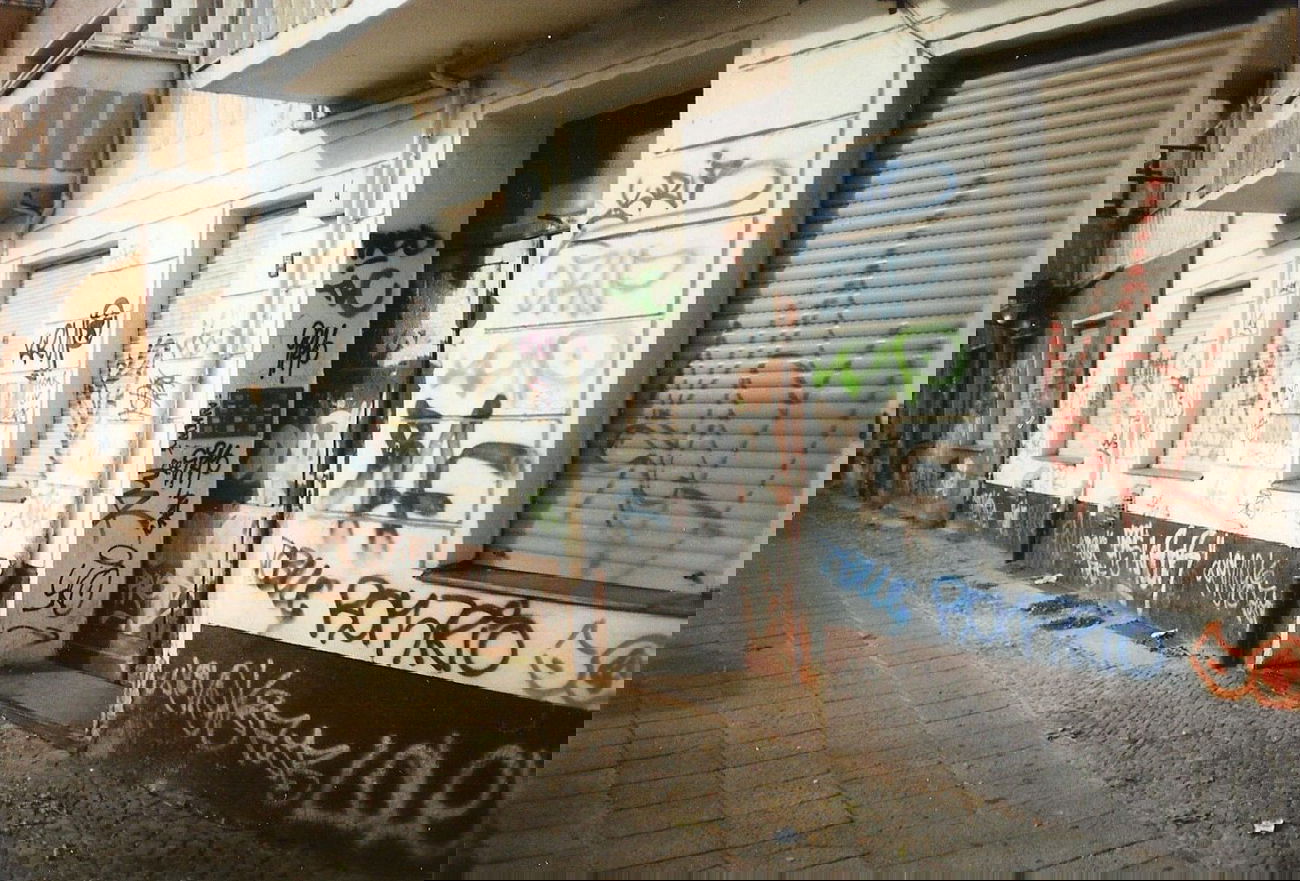 Graffiti Artwork in Berlin - Photo by COLLECTOR - Berlin