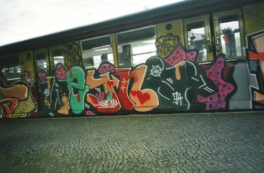 Graffiti Train in Berlin - Photo by COLLECTOR - Weyna, Berlin (2003)