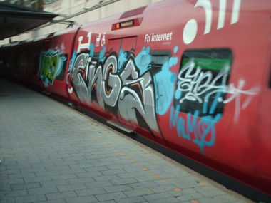 Graffiti Train in Copenhagen - Photo by COLLECTOR - Engs, Copenhagen, Denmark (2011)