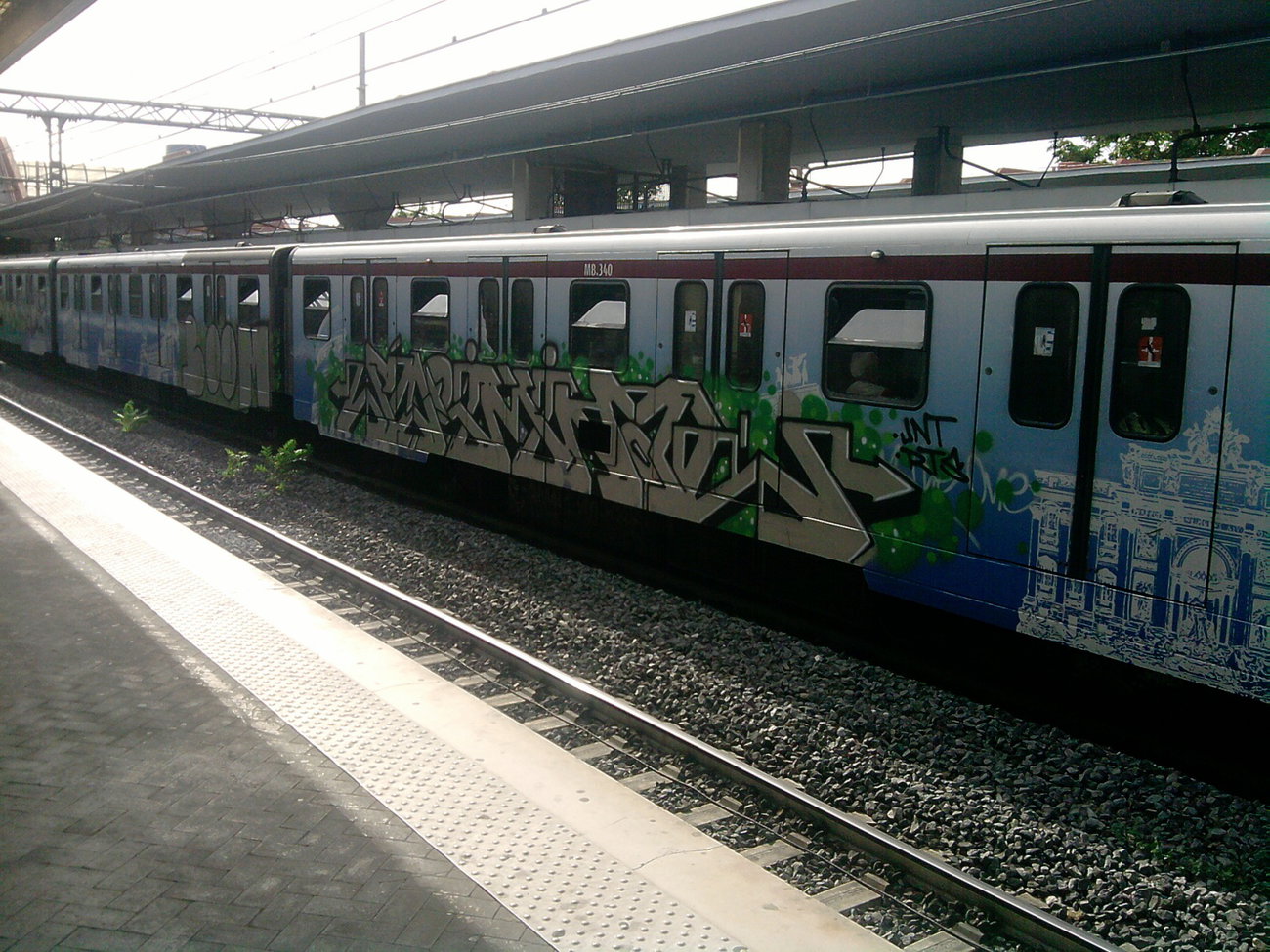 Graffiti Train in Rome - Photo by COLLECTOR - JNT, RTS, Rome (2013)