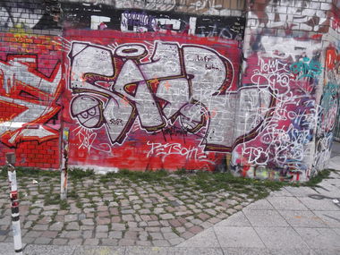Graffiti Wall in Braunschweig - Photo by COLLECTOR - Braunschweig, Germany (2012)