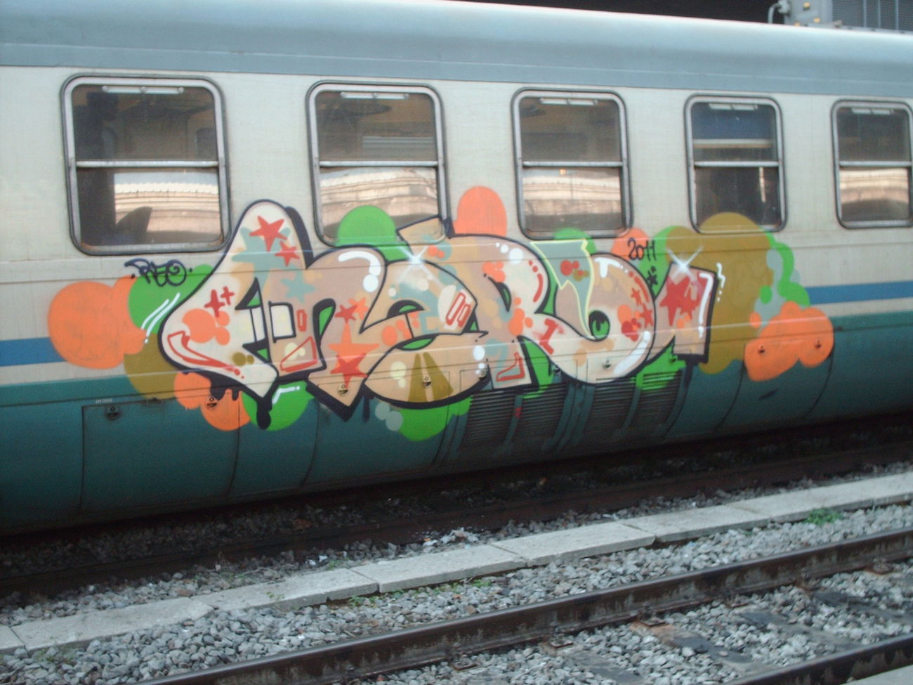 Graffiti Train in Rome - Photo by COLLECTOR - Nero, Rome, Italy (2011)
