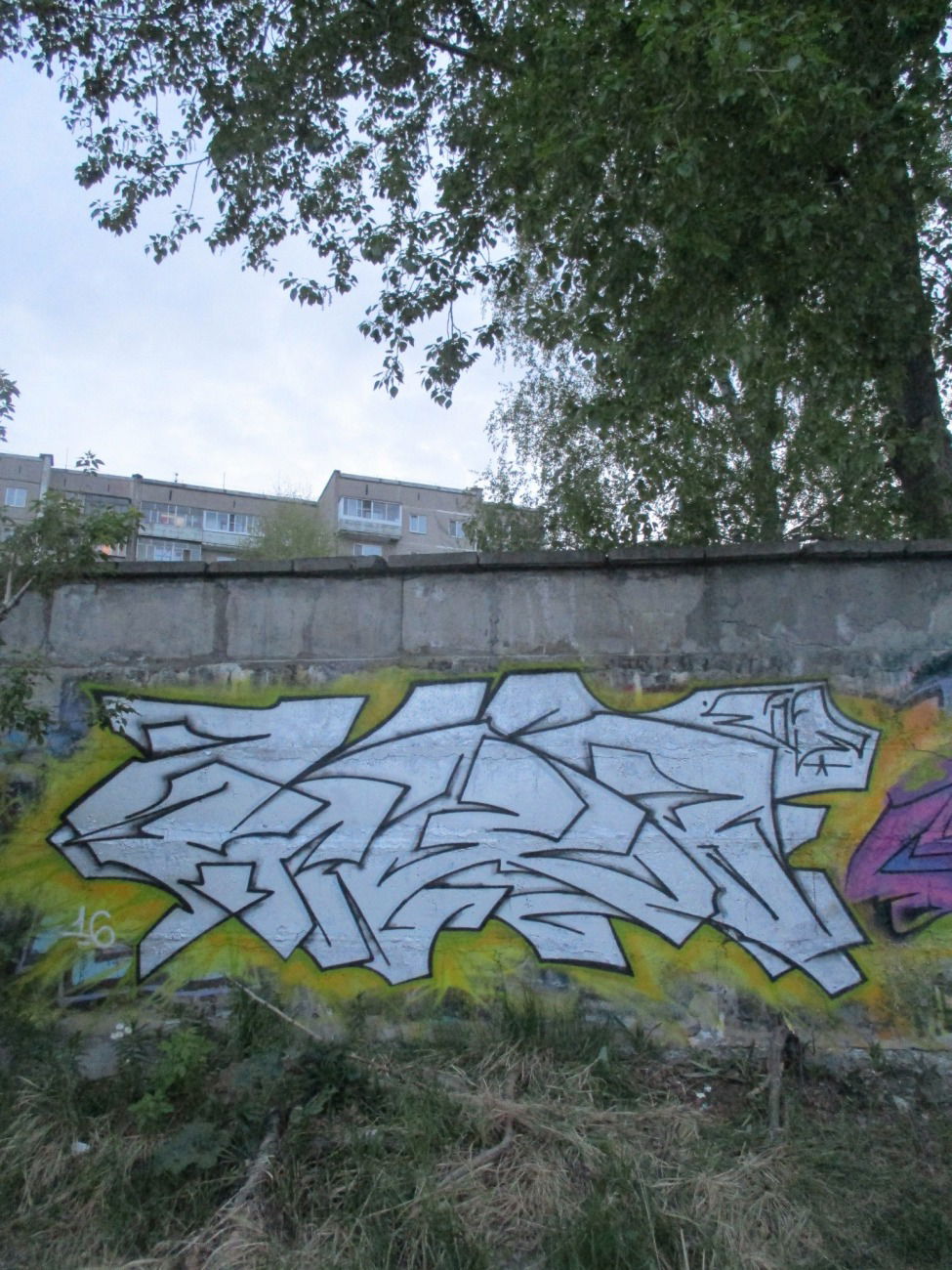 Graffiti Wall - Photo by COROBFORM