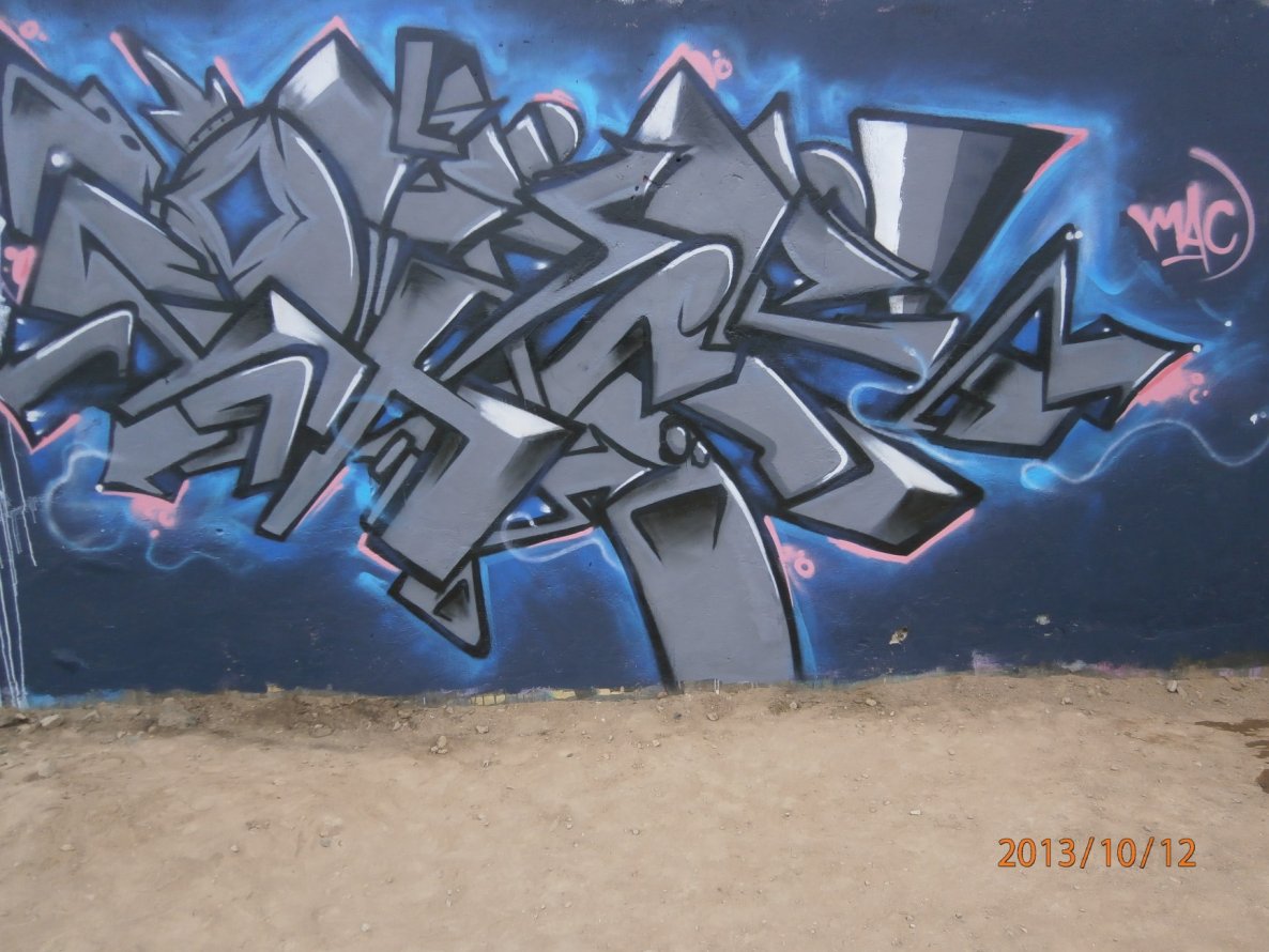 Graffiti Wall in La  - Photo by COXER1831 - Coxer (2013)