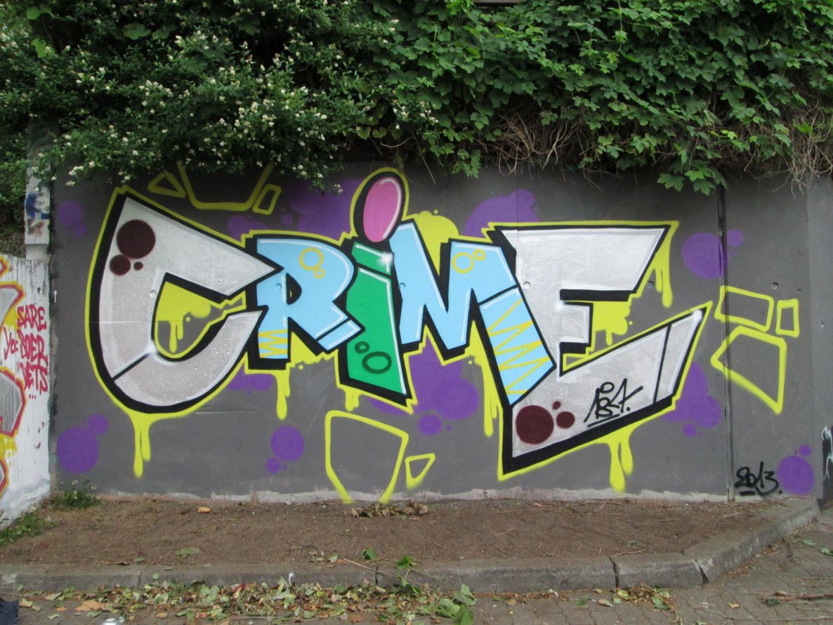Graffiti Wall in Hamburg - Photo by CRIMINALCRIME - CRIME