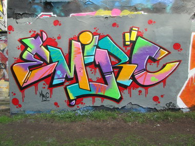 Graffiti Wall in Hamburg - Photo by CRIMINALCRIME - EMIRC