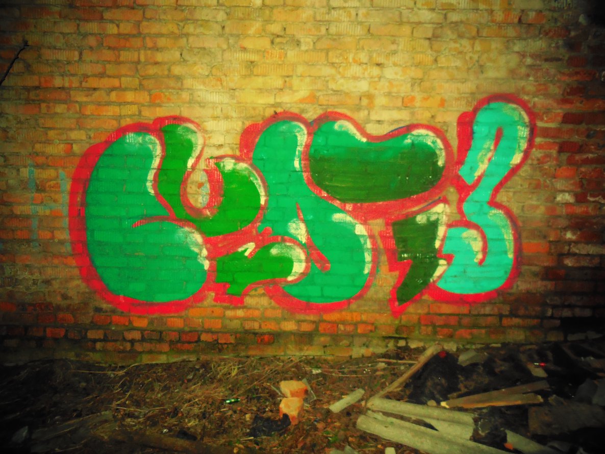 Graffiti Bombing in Yaroslavl - Photo by CTO73 (2014)