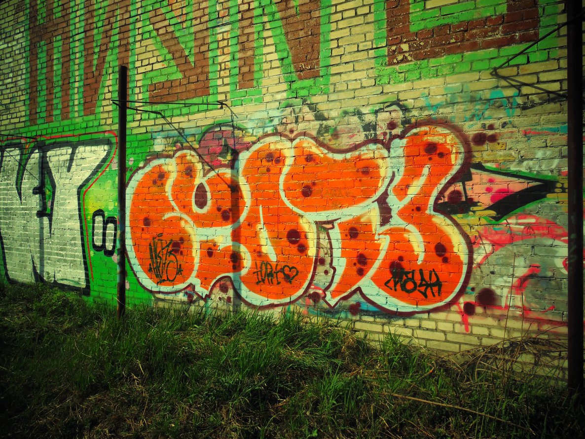 Graffiti Wall in Saint Petersburg - Photo by CTO73 (2014)