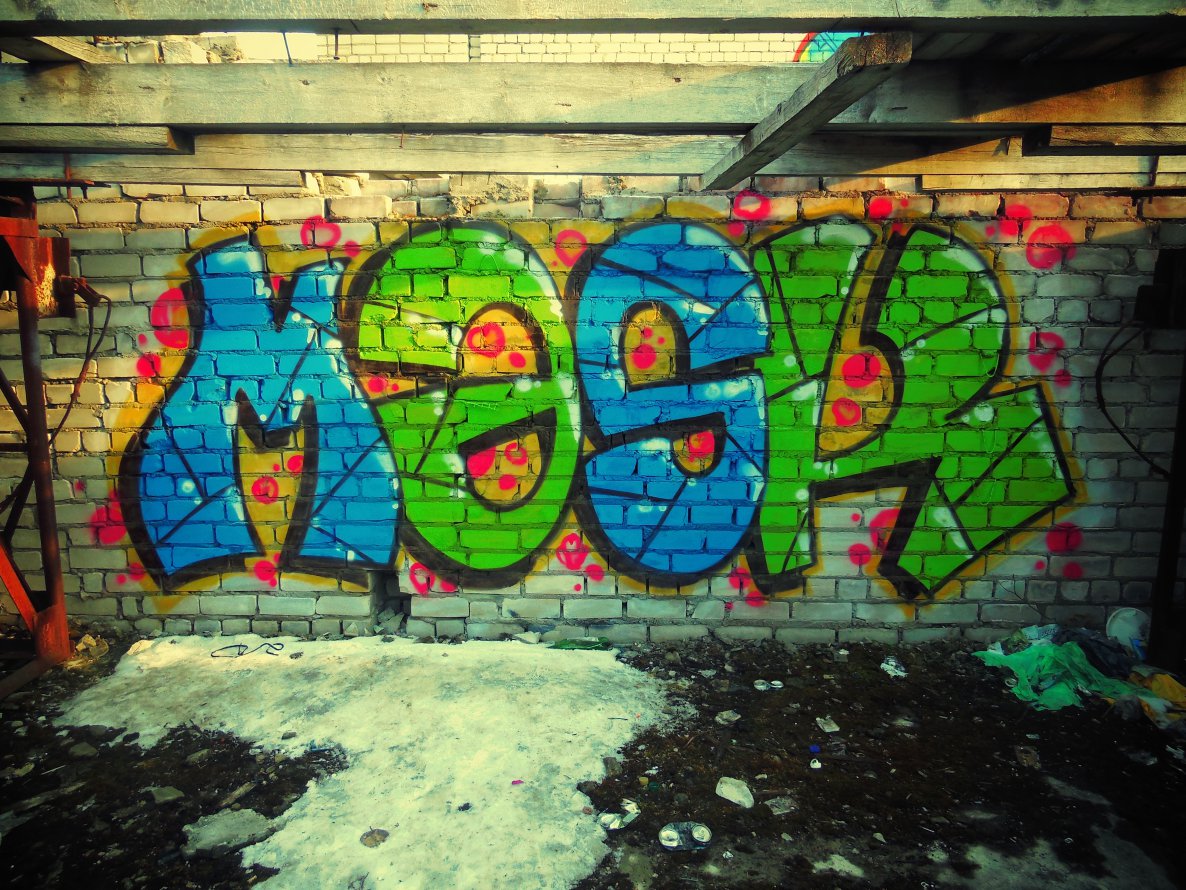 Graffiti Bombing - Photo by CTO73 (2014)