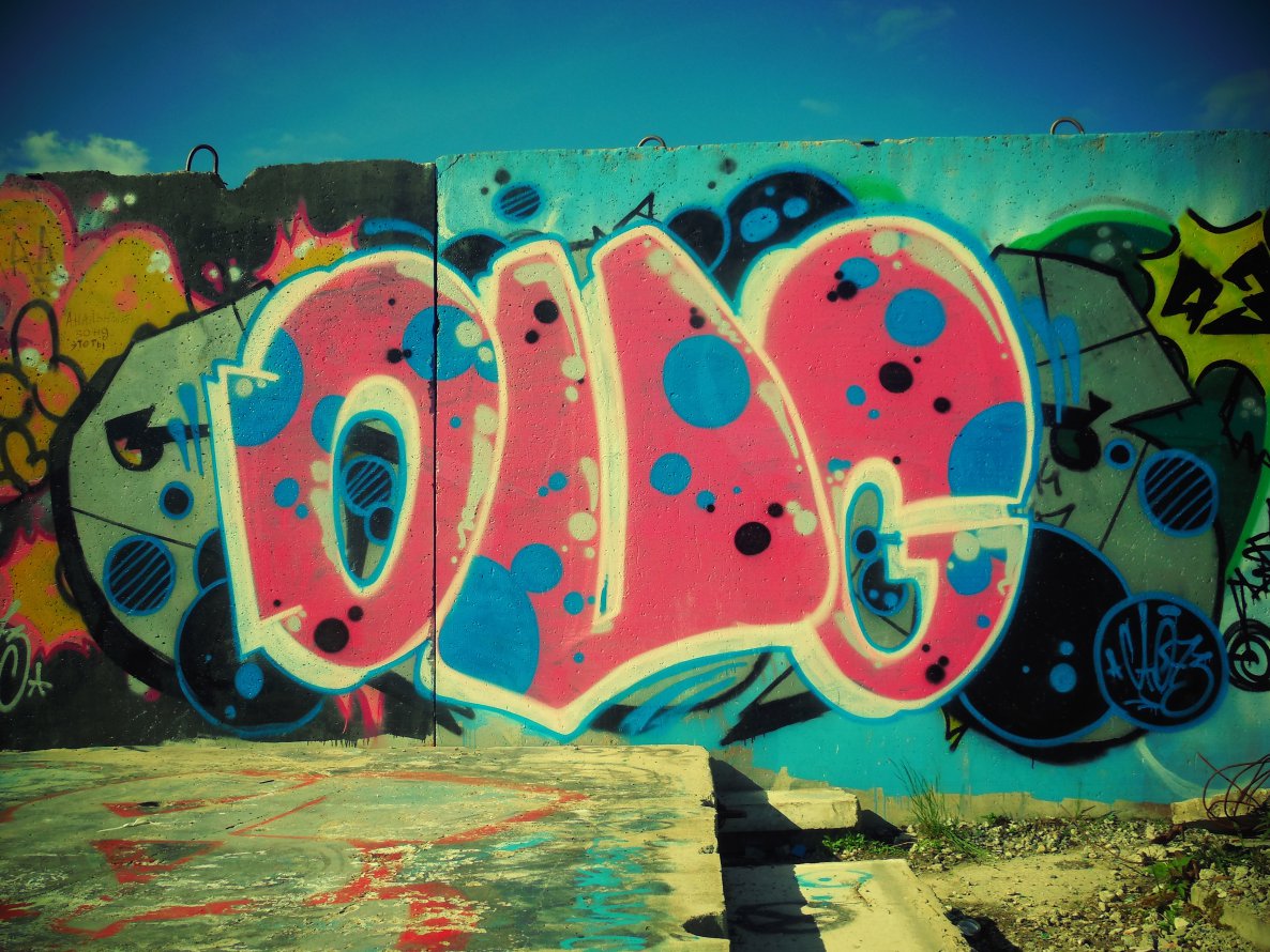 Graffiti Wall - Photo by CTO73 (2014)