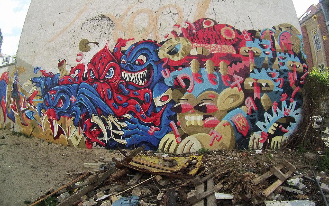 Graffiti Wall in Berlin - Photo by CUKE - cuke, cukeone, samcrew (2014)
