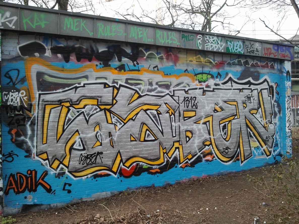 Graffiti Wall - Photo by CYBER1312