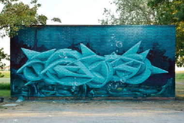 Graffiti Wall - Photo by Calmo