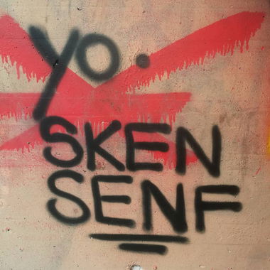 Graffiti Wall - Photo by Cals1