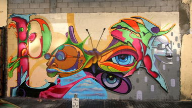 Graffiti Wall in San Francisco - Photo by Caly - Pose2