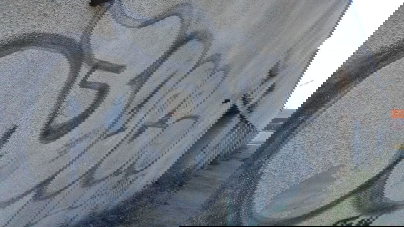 Graffiti Bombing - Photo by CamOne