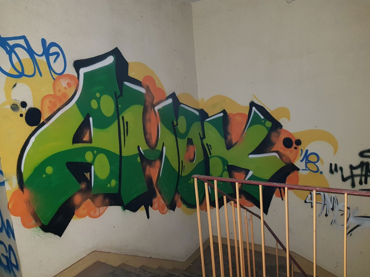 Graffiti Wall - Photo by Camo - Amok, crew, graffiti