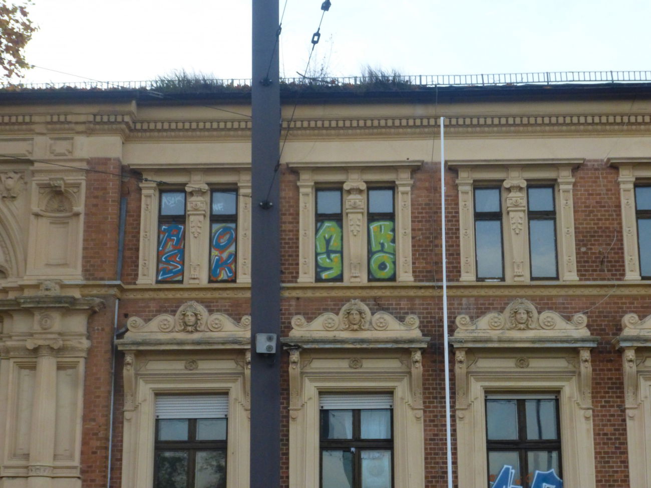 Graffiti Artwork in Magdeburg - Photo by Candyflip - asok, mryo, magdeburg