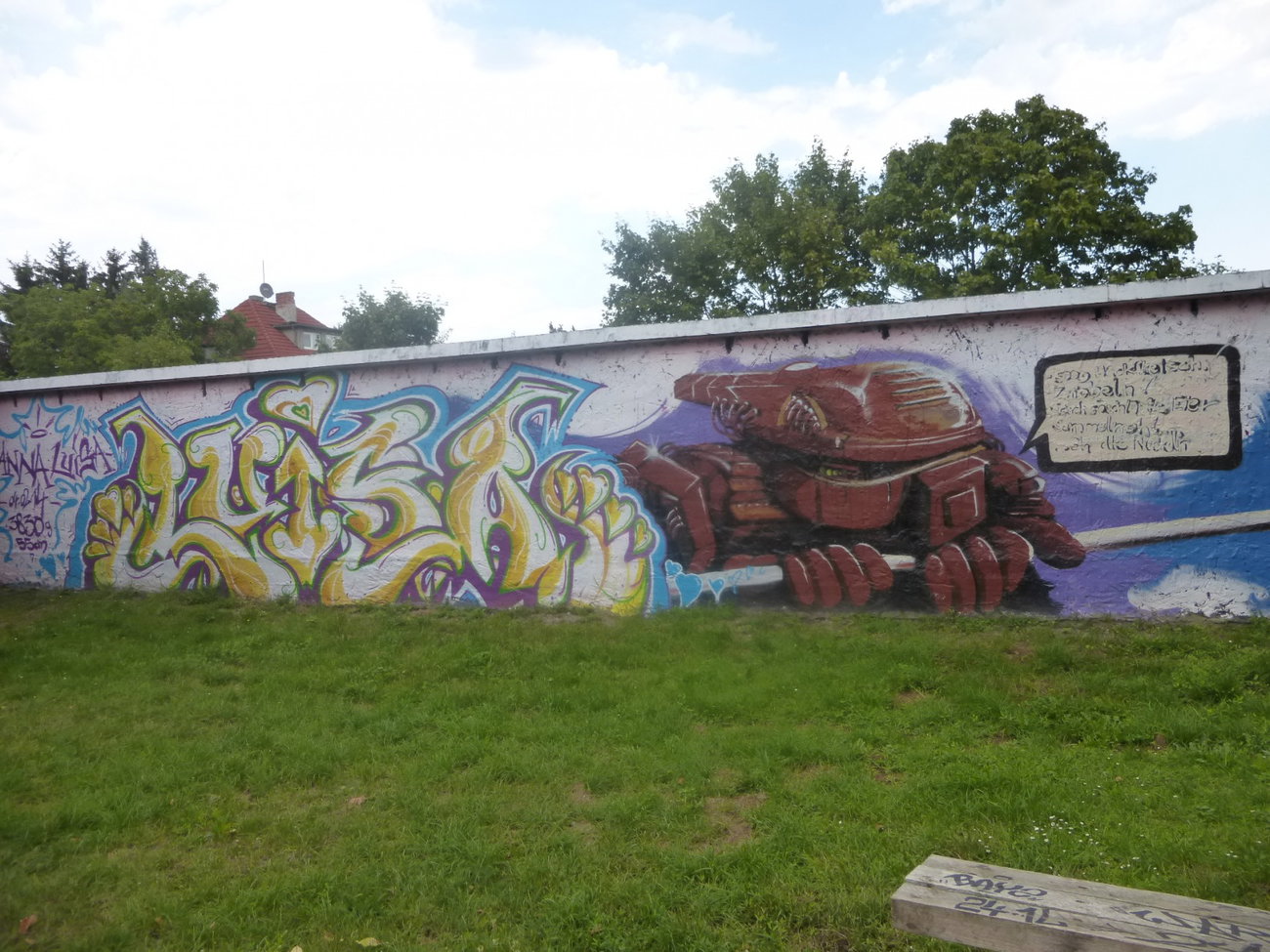 Graffiti Wall in Magdeburg - Photo by Candyflip - luisa