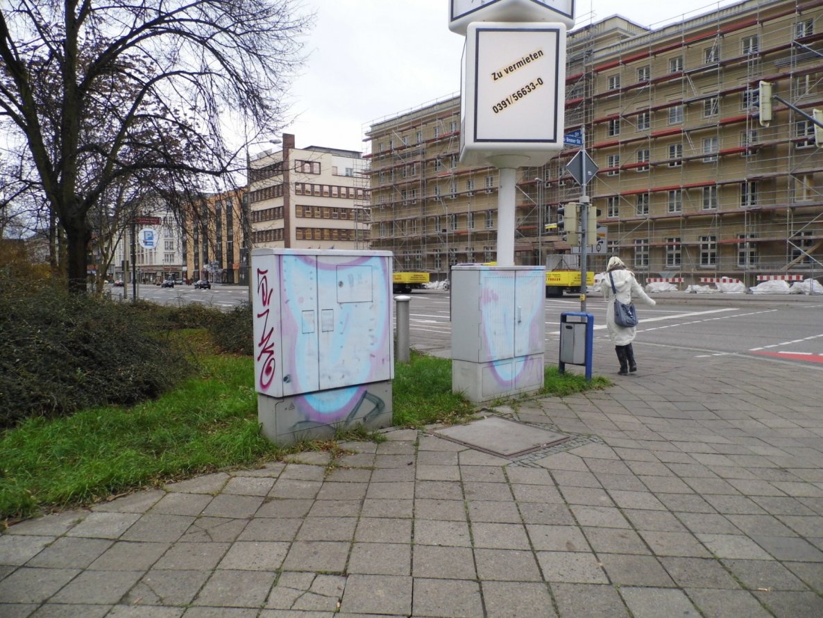 Graffiti Bombing in Magdeburg - Photo by Candyflip - oo, ohoh, magdeburg