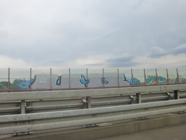 Graffiti Bombing - Photo by Candyflip - ub, ultras, braunschweig