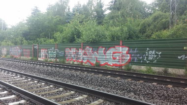 Graffiti Bombing in Deutschland - Photo by Candyflip - sucuk, wg, hk