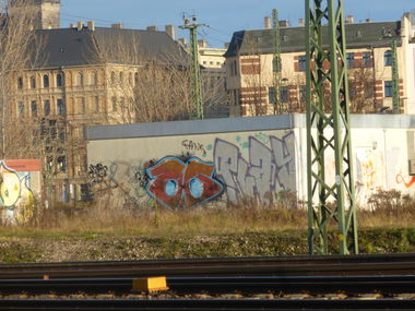Graffiti Bombing in Magdeburg - Photo by Candyflip - oo, ohoh, play