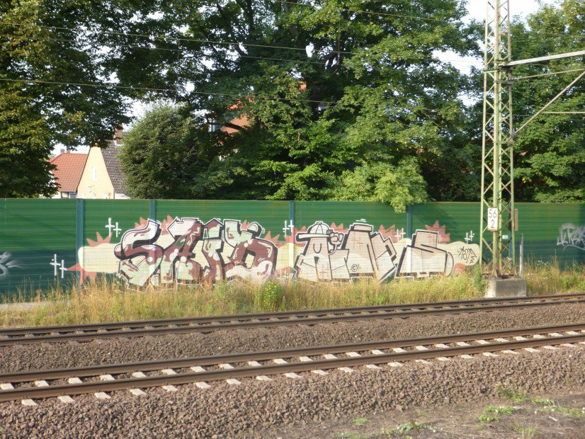 Graffiti Bombing in Brunswick - Photo by Candyflip - said, ains, asf
