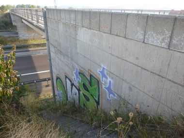 Graffiti Bombing in Königslutter - Photo by Candyflip - ons, a2, braunschweig