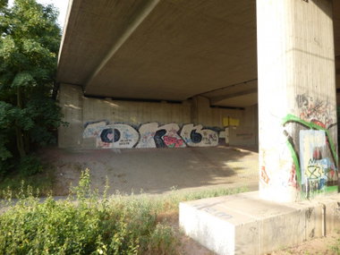 Graffiti Bombing in Brunswick - Photo by Candyflip - drb, braunschweig