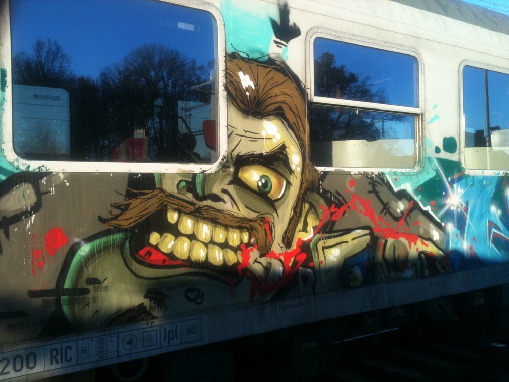 Graffiti Train - Photo by Candyflip