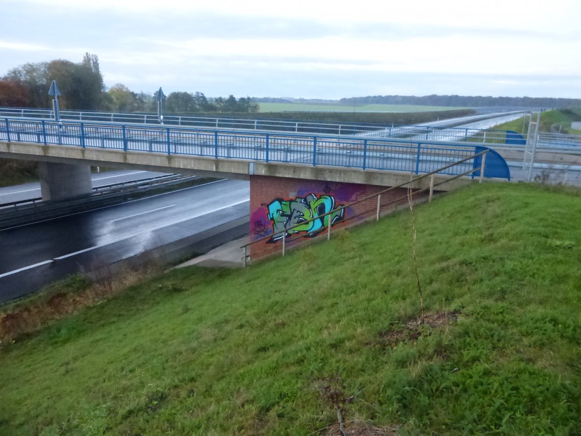 Graffiti Bombing in Cremlingen - Photo by Candyflip - fbn, braunschweig
