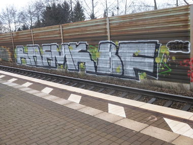 Graffiti Bombing in Cremlingen - Photo by Candyflip - ra, fmk, bf