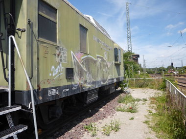 Graffiti Train in Helmstedt - Photo by Candyflip - dq.doqs