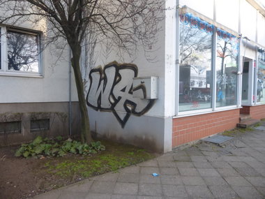 Graffiti Bombing in Magdeburg - Photo by Candyflip - w4, magdeburg